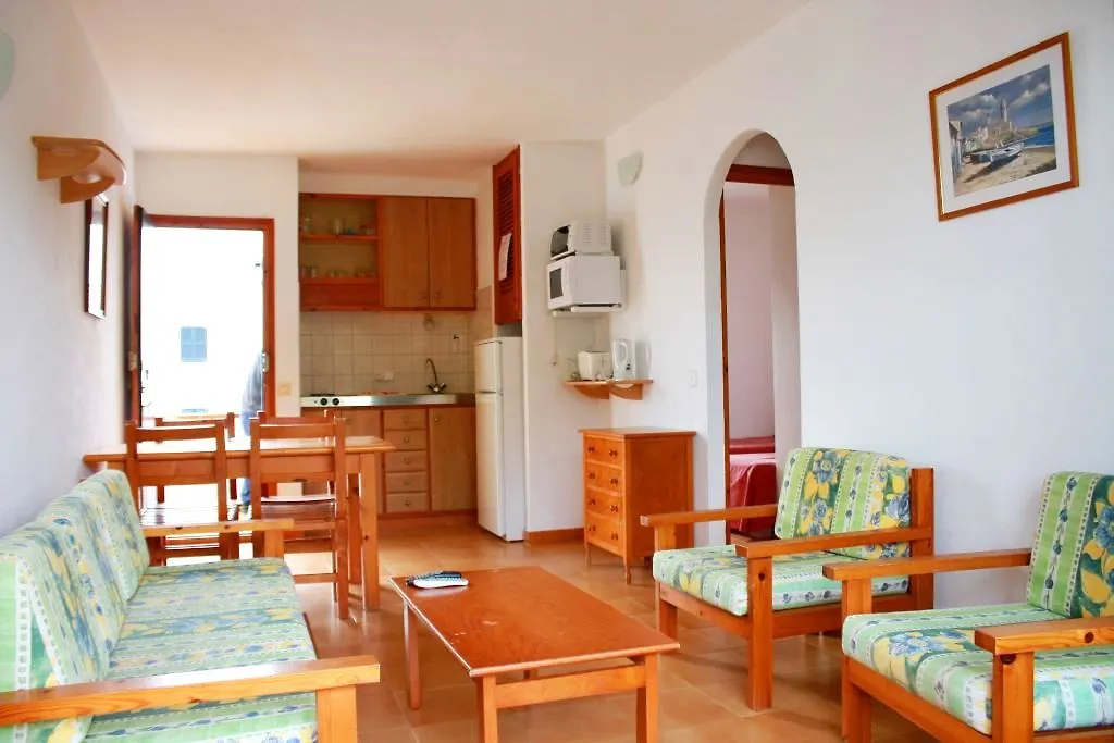 Apartamentos Sol Isla Arenal d'en Castell Spain